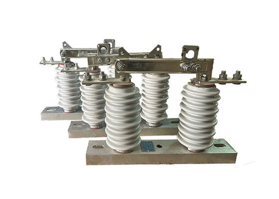 12kV-36kV Ηλεκτρικός απομονωτής υψηλής τάσης μονοφάσης με εξωτερικό διακόπτη περιορισμού φορτίου που χρησιμοποιείται σε συστήματα διανομής